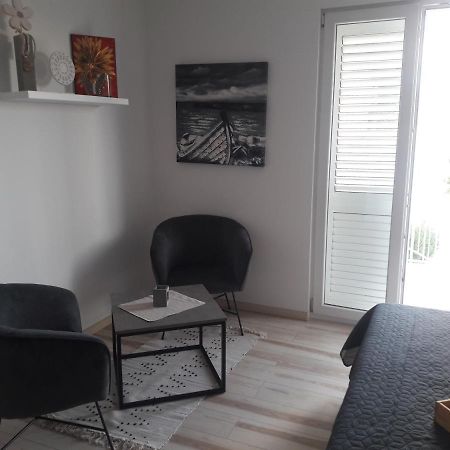 Apartment Tea Primošten Dış mekan fotoğraf