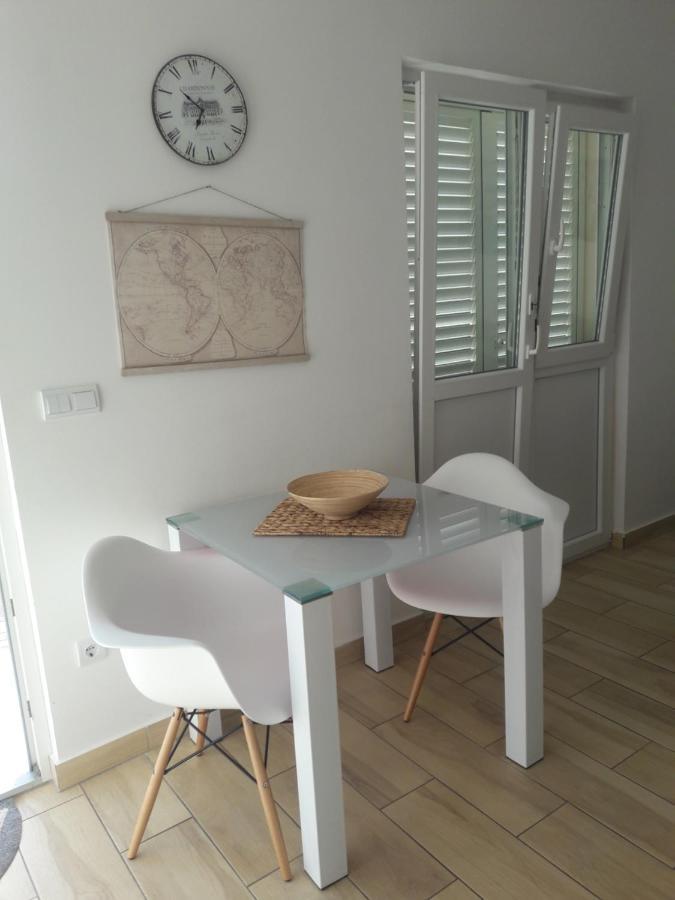 Apartment Tea Primošten Dış mekan fotoğraf